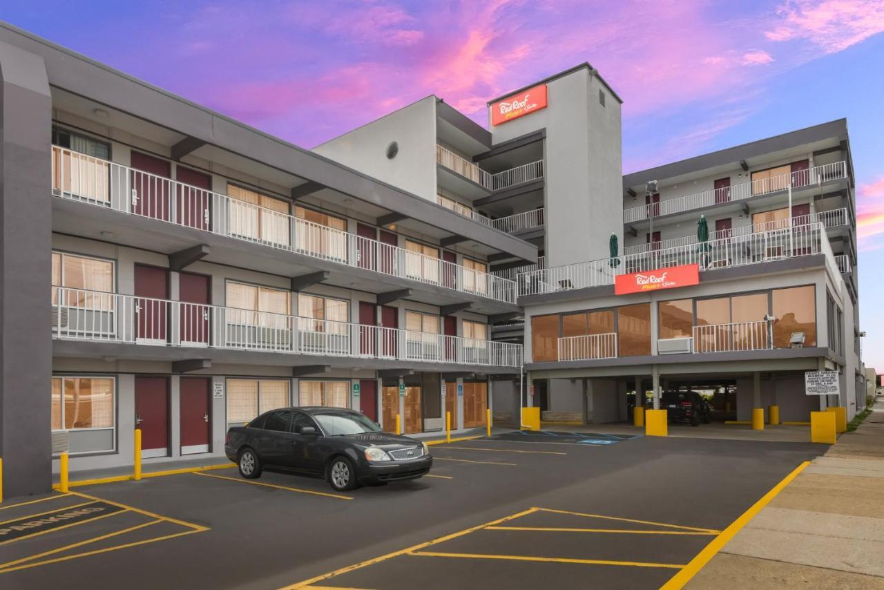 Red Roof Plus & Suites Virginia Beach - Seaside Exterior photo